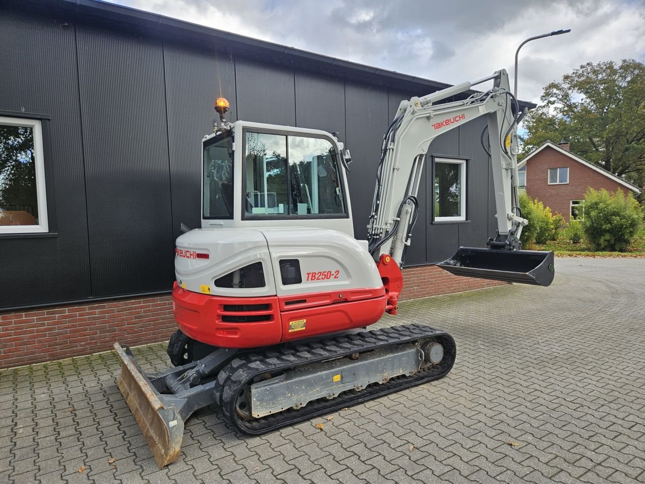 Minibagger tipa Takeuchi TB250-2 stage V, Gebrauchtmaschine u Haaksbergen (Slika 9)