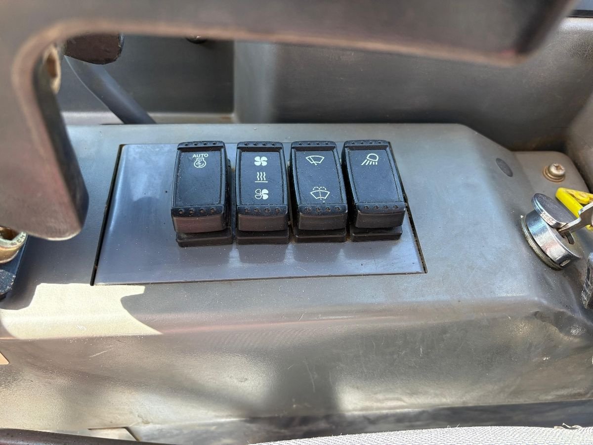 Minibagger van het type Takeuchi TB250, Gebrauchtmaschine in Gabersdorf (Foto 19)