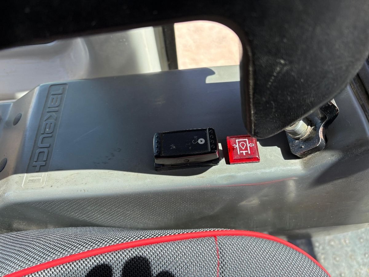 Minibagger van het type Takeuchi TB250, Gebrauchtmaschine in Gabersdorf (Foto 22)