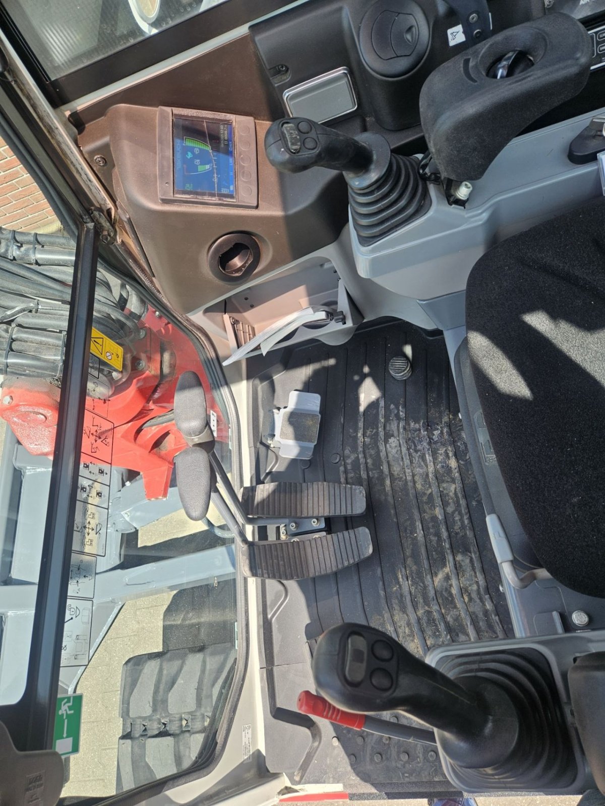 Minibagger van het type Takeuchi TB260 Demo Stage V, Gebrauchtmaschine in Haaksbergen (Foto 3)