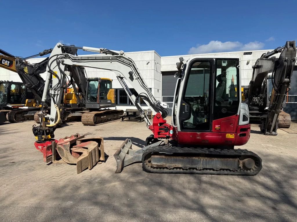 Minibagger du type Takeuchi TB260 full option, Gebrauchtmaschine en Doetinchem (Photo 2)