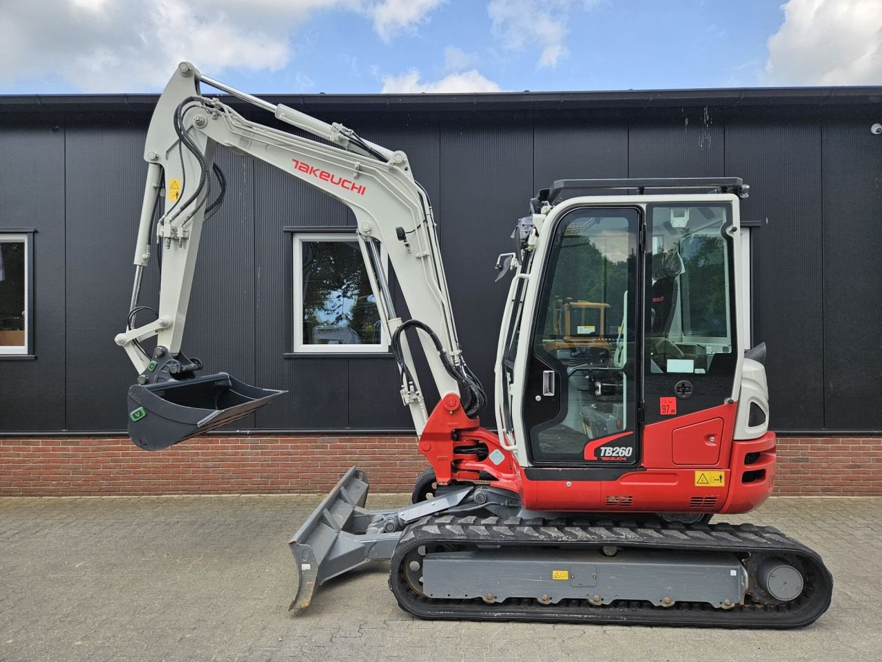 Minibagger от тип Takeuchi TB260 Stage V, Gebrauchtmaschine в Haaksbergen (Снимка 1)