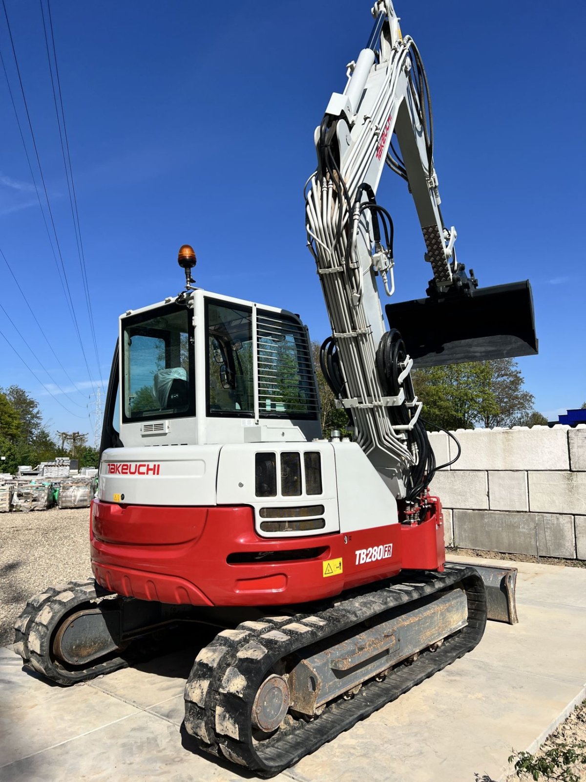 Minibagger des Typs Takeuchi TB280FR, Gebrauchtmaschine in Lanaken (Bild 3)