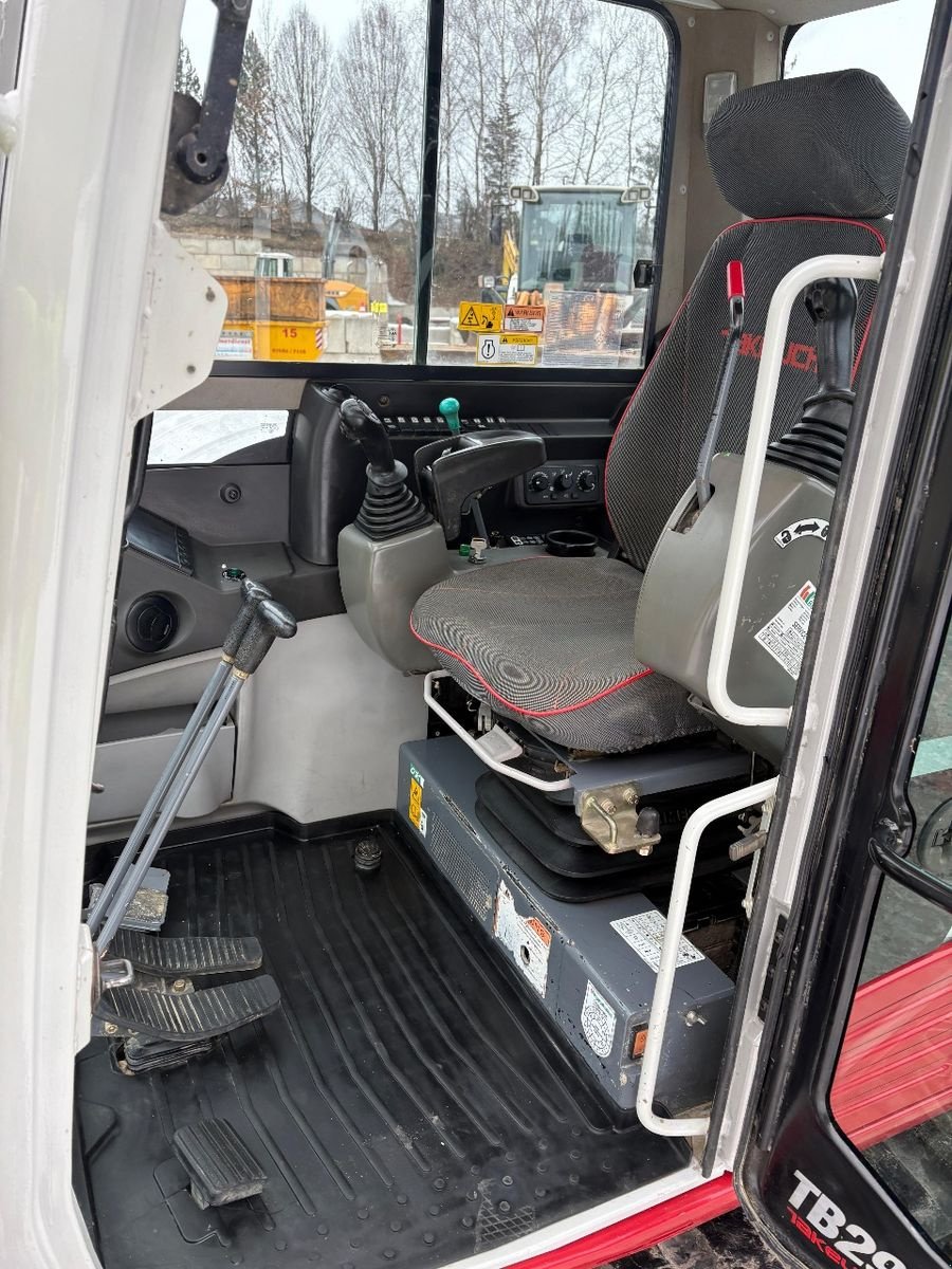 Minibagger des Typs Takeuchi TB290, Gebrauchtmaschine in Gabersdorf (Bild 5)