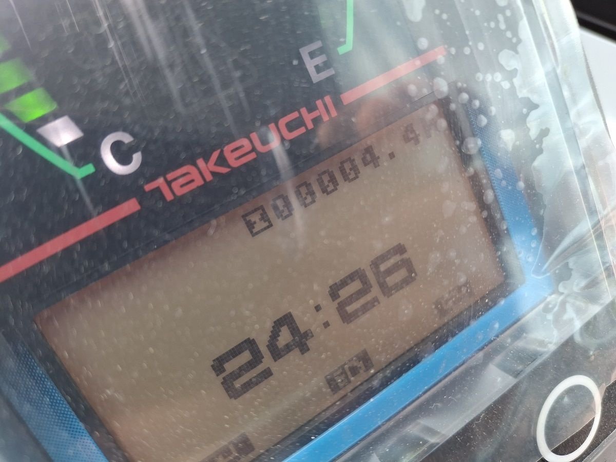 Minibagger des Typs Takeuchi TB320, Neumaschine in Donkerbroek (Bild 8)