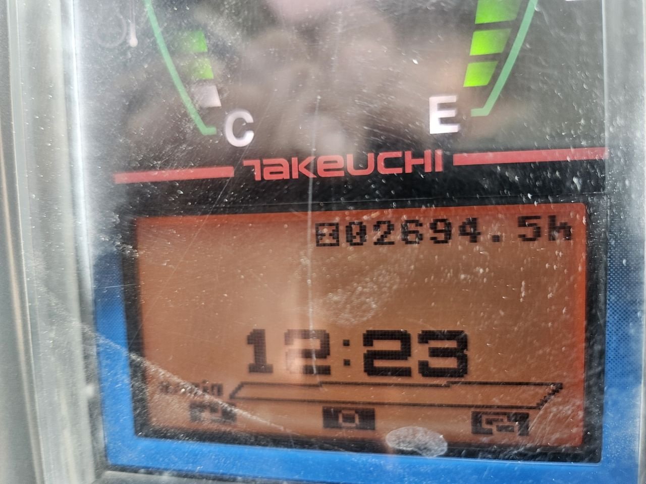 Minibagger типа Takeuchi TB325R, Gebrauchtmaschine в Haaksbergen (Фотография 8)