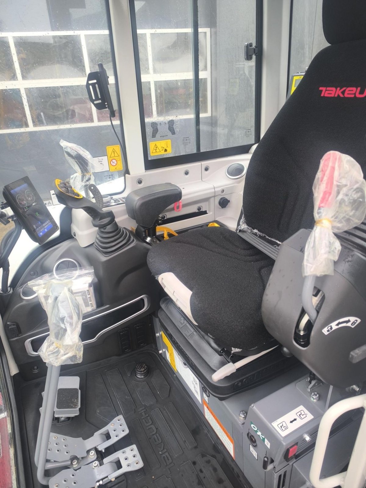 Minibagger Türe ait Takeuchi TB335R, Gebrauchtmaschine içinde Hardegarijp (resim 9)