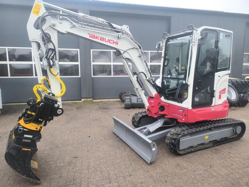 Minibagger Türe ait Takeuchi TB335R, Gebrauchtmaschine içinde Hardegarijp (resim 1)