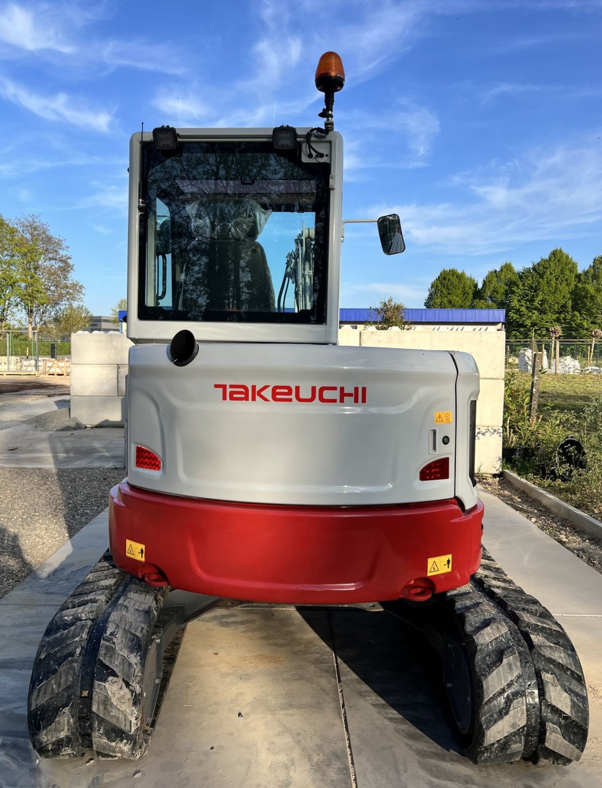 Minibagger от тип Takeuchi TB350R, Gebrauchtmaschine в Lanaken (Снимка 5)