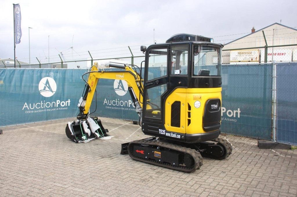 Minibagger vrste Titan TE25, Neumaschine v Antwerpen (Slika 3)