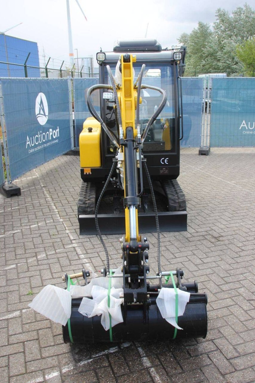 Minibagger du type Titan TE30, Neumaschine en Antwerpen (Photo 8)