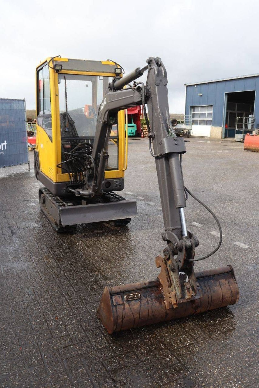 Minibagger от тип Volvo 261, Gebrauchtmaschine в Antwerpen (Снимка 8)