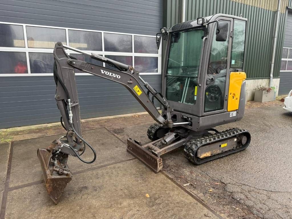 Minibagger типа Volvo EC 18 D, Gebrauchtmaschine в Wijdewormer (Фотография 1)