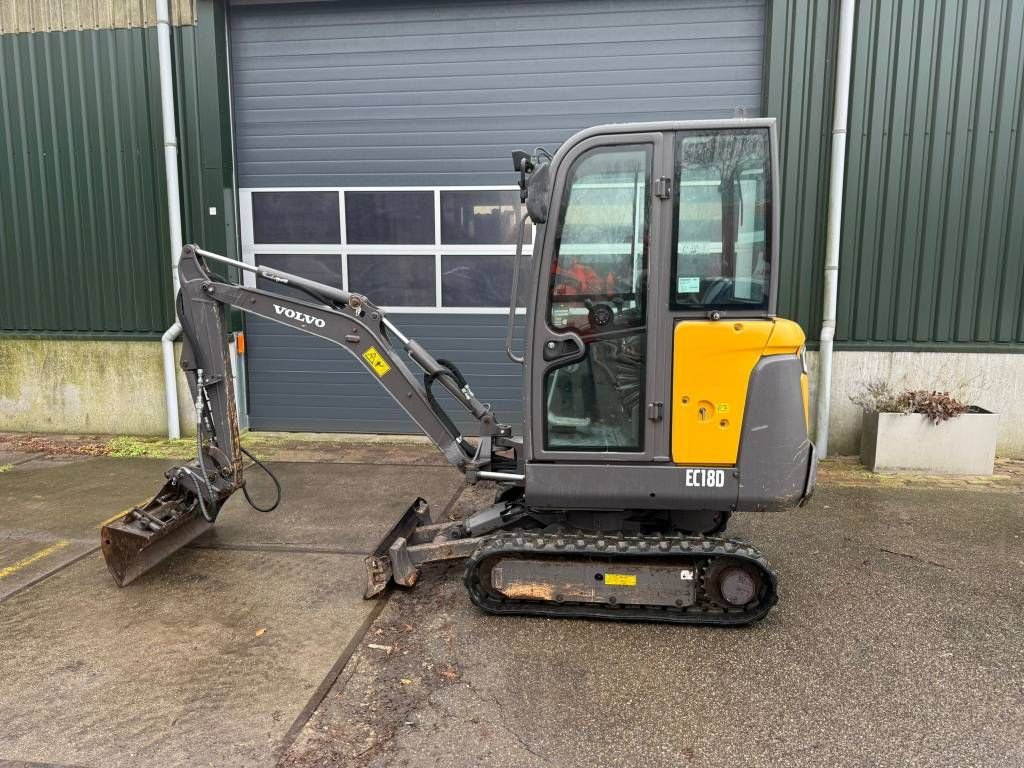 Minibagger a típus Volvo EC 18 D, Gebrauchtmaschine ekkor: Wijdewormer (Kép 3)