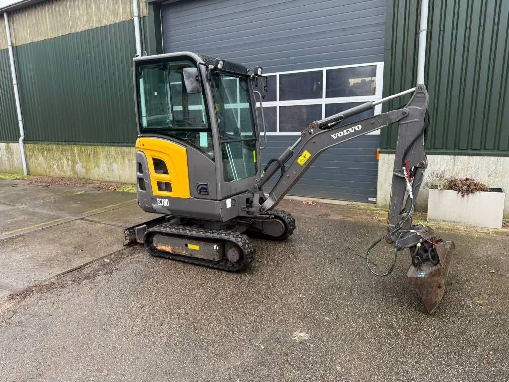 Minibagger typu Volvo EC 18 D, Gebrauchtmaschine w Wijdewormer (Zdjęcie 8)