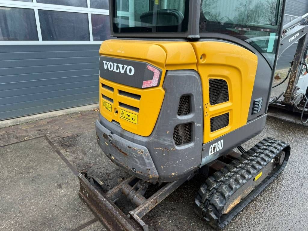 Minibagger typu Volvo EC 18 D, Gebrauchtmaschine w Wijdewormer (Zdjęcie 11)