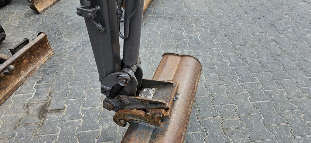 Minibagger Türe ait Volvo EC 18, Gebrauchtmaschine içinde Scharsterbrug (resim 8)