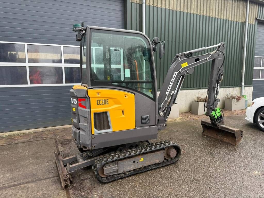 Minibagger tip Volvo EC 20 E, Gebrauchtmaschine in Wijdewormer (Poză 11)