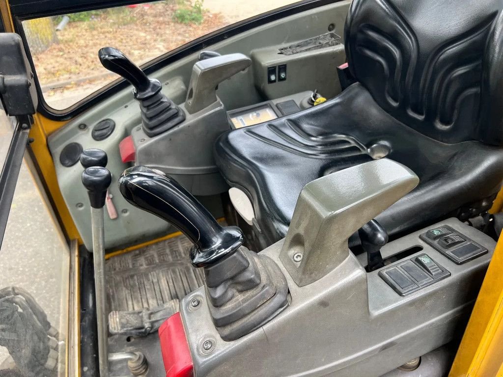 Minibagger типа Volvo EC15B 3 Buckets, Gebrauchtmaschine в Doetinchem (Фотография 5)