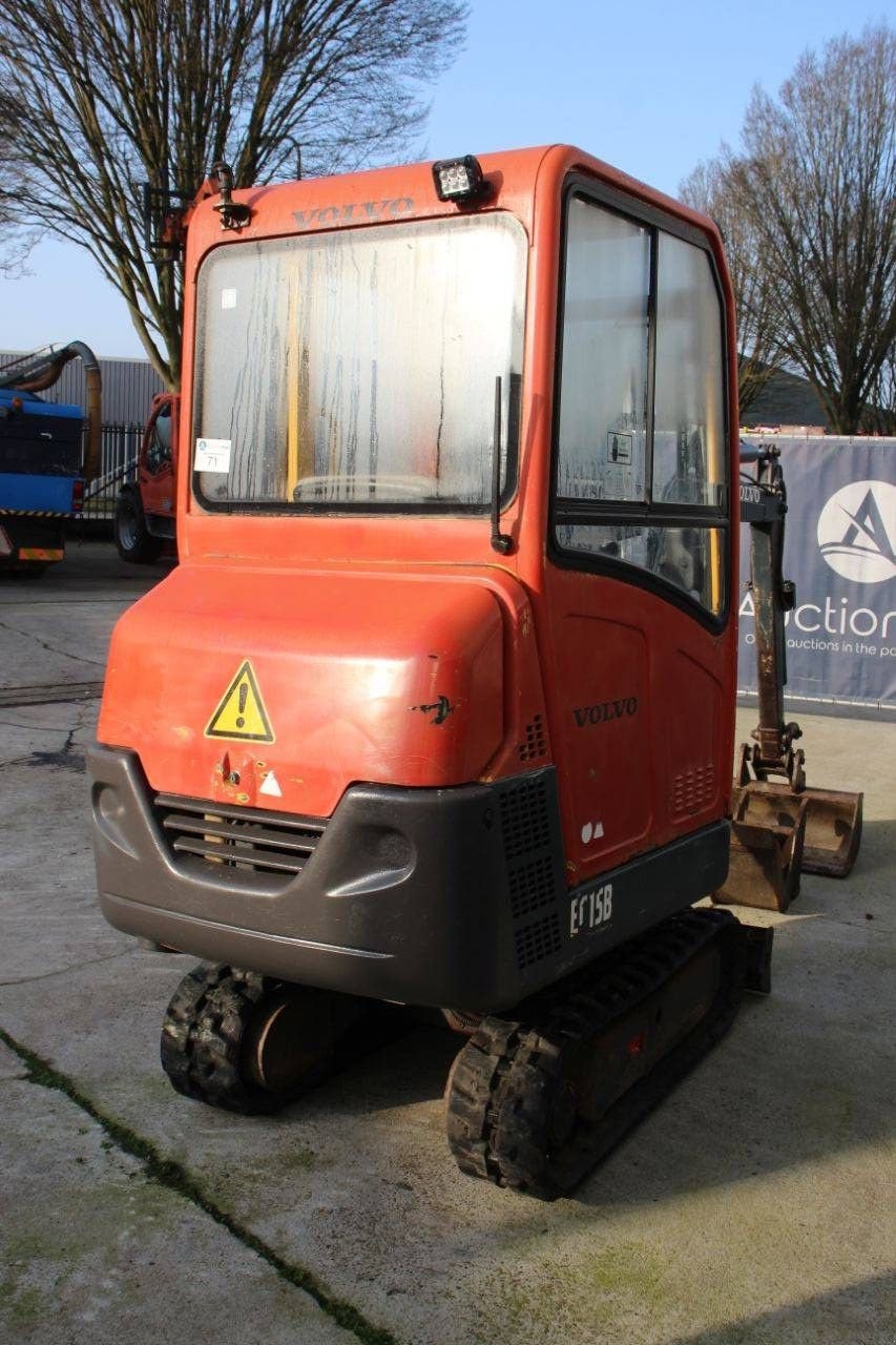 Minibagger типа Volvo EC15B XTV, Gebrauchtmaschine в Antwerpen (Фотография 5)