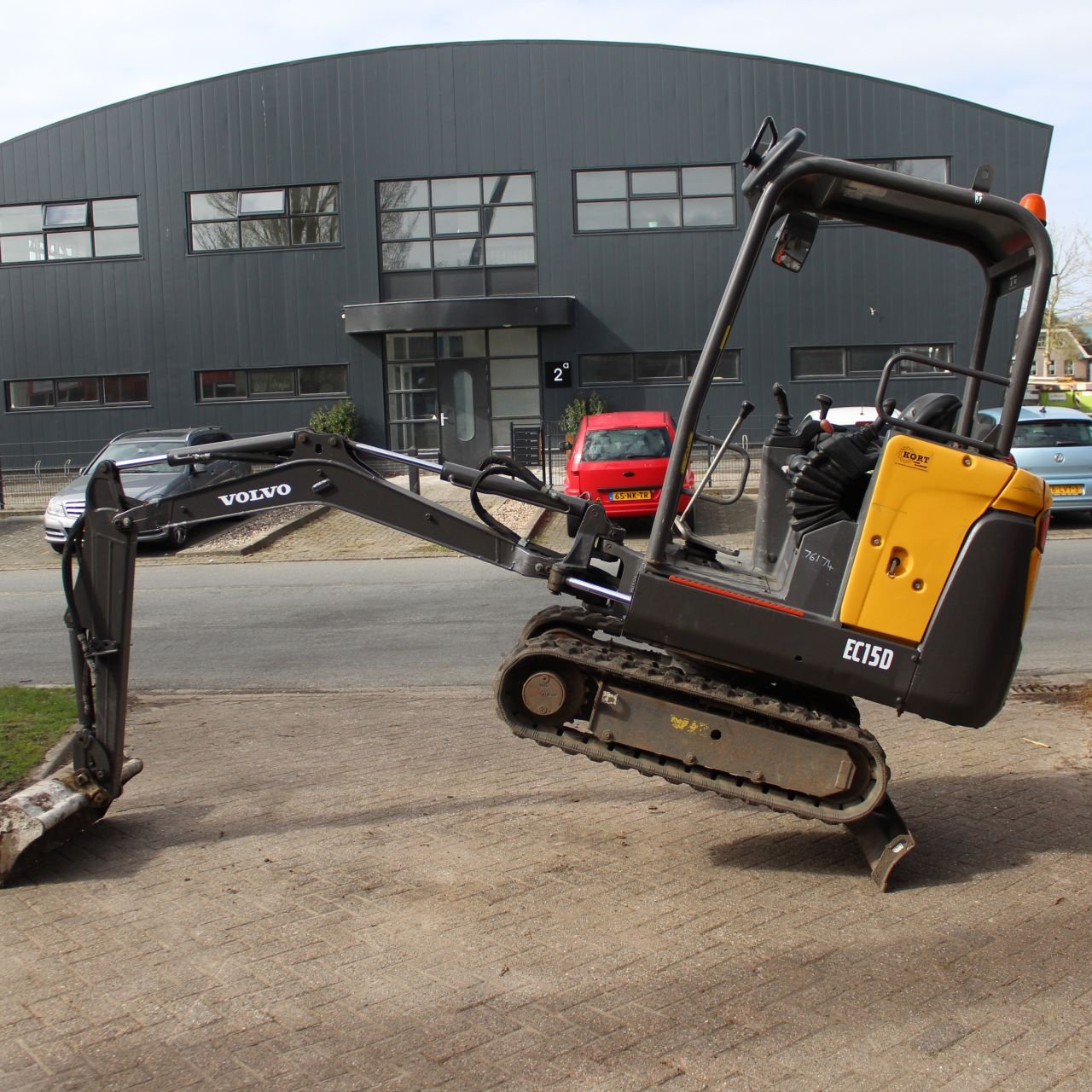 Minibagger a típus Volvo EC15D, Gebrauchtmaschine ekkor: Winkel (Kép 2)