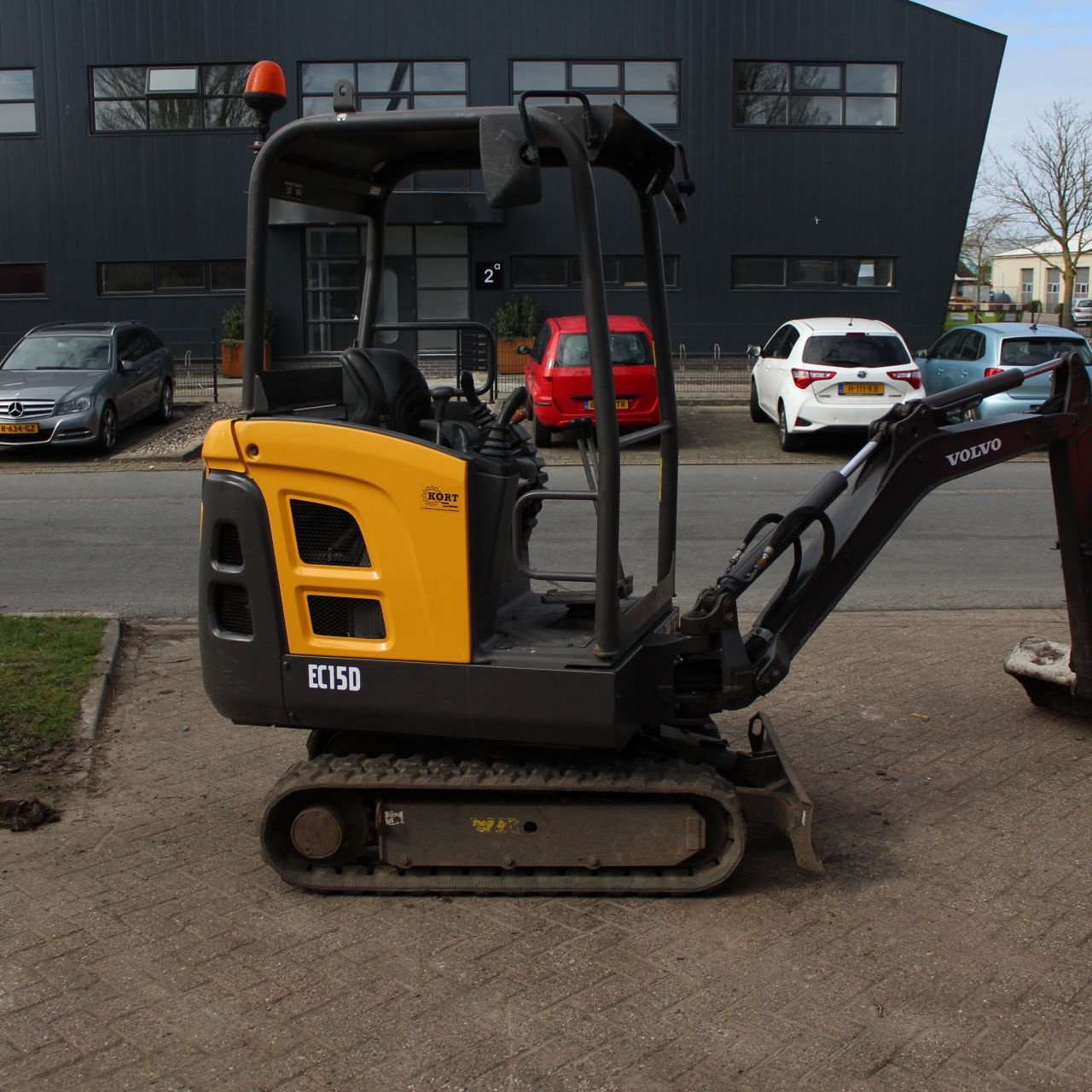 Minibagger a típus Volvo EC15D, Gebrauchtmaschine ekkor: Winkel (Kép 7)