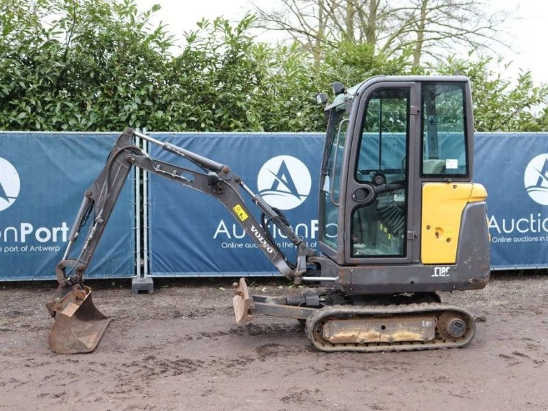 Volvo EC18C, Gebrauchtmaschine, Baujahr: 2014 (Bild 1) Minibagger des Typs Volvo EC18C, Gebrauchtmaschine in Antwerpen (Bild 1)