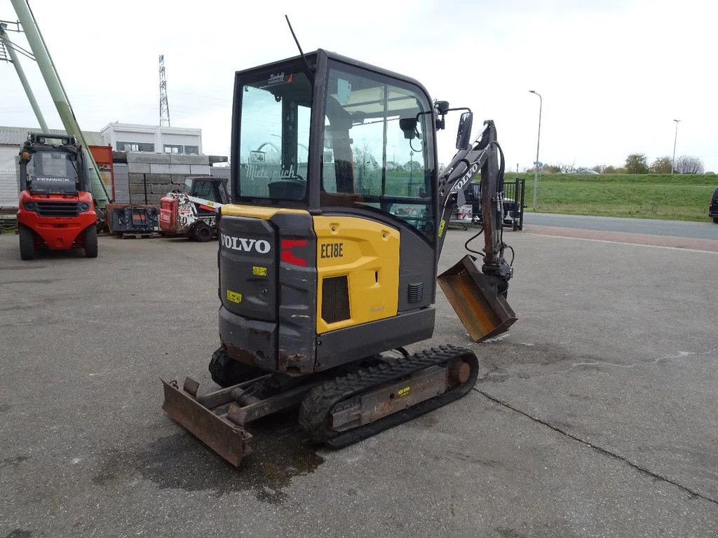 Minibagger Türe ait Volvo EC18E, Gebrauchtmaschine içinde Zutphen (resim 4)