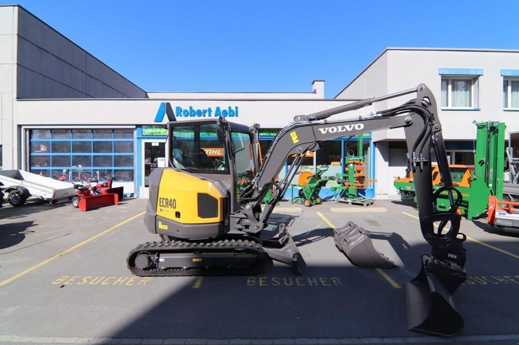 Minibagger des Typs Volvo ECR 40 F, Neumaschine in Landquart (Bild 3)