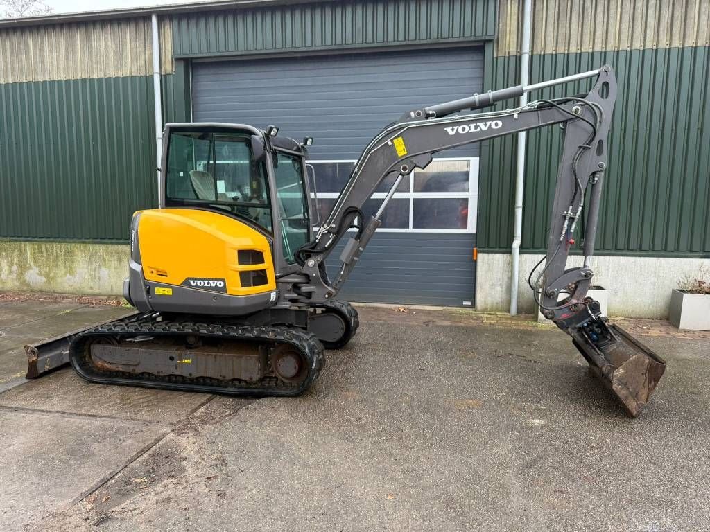 Minibagger от тип Volvo ECR 50 D, Gebrauchtmaschine в Wijdewormer (Снимка 11)