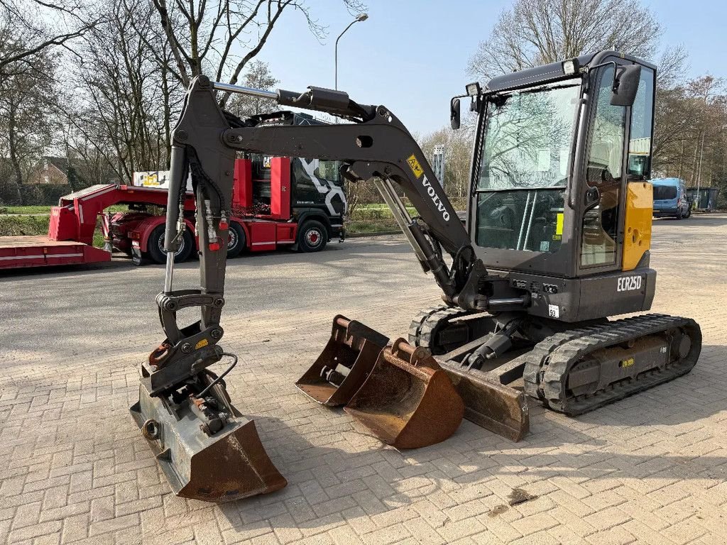 Minibagger za tip Volvo ECR25D, Gebrauchtmaschine u Doetinchem (Slika 1)