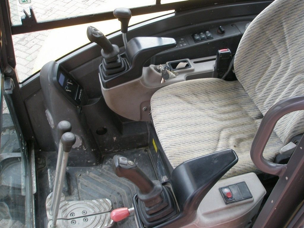 Minibagger типа Volvo ECR50D, Gebrauchtmaschine в Barneveld (Фотография 8)