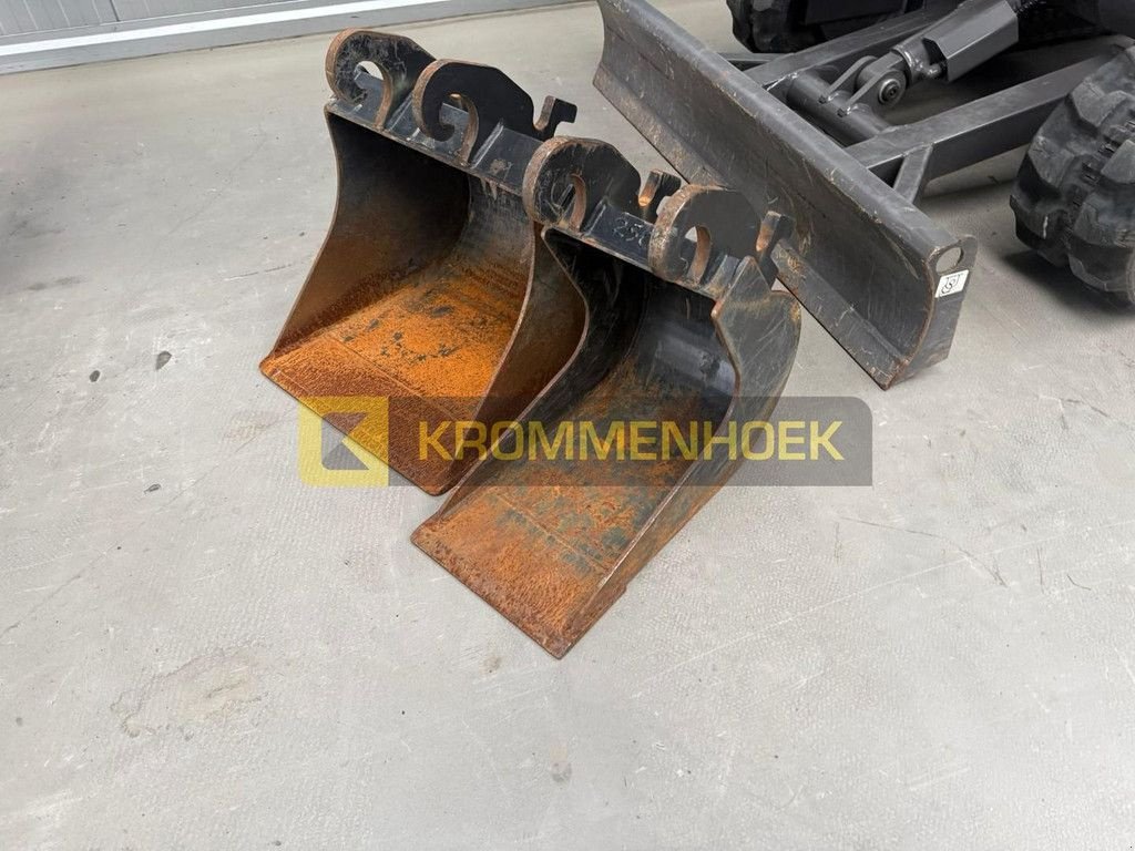 Minibagger del tipo Volvo JECR 25 D Electric, Gebrauchtmaschine In Apeldoorn (Immagine 11)