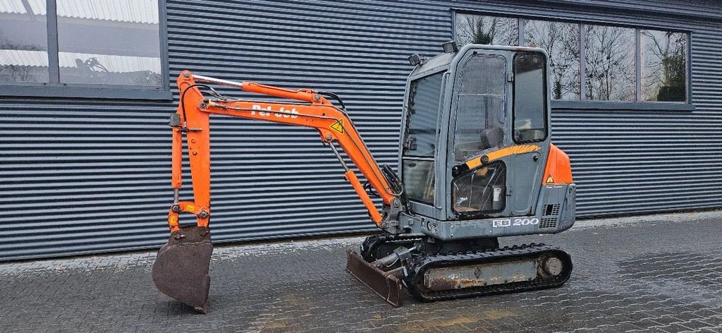 Minibagger Türe ait Volvo PEL JOB EB 200, Gebrauchtmaschine içinde Scharsterbrug (resim 11)