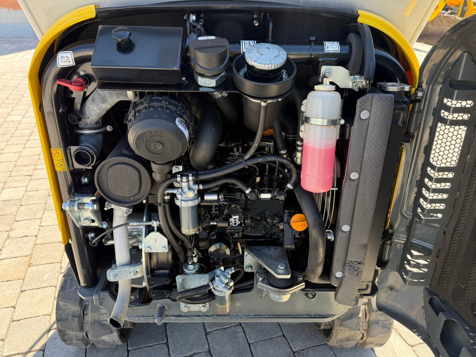 Minibagger типа Wacker Neuson ET 16, Gebrauchtmaschine в Neureichenau (Фотография 11)