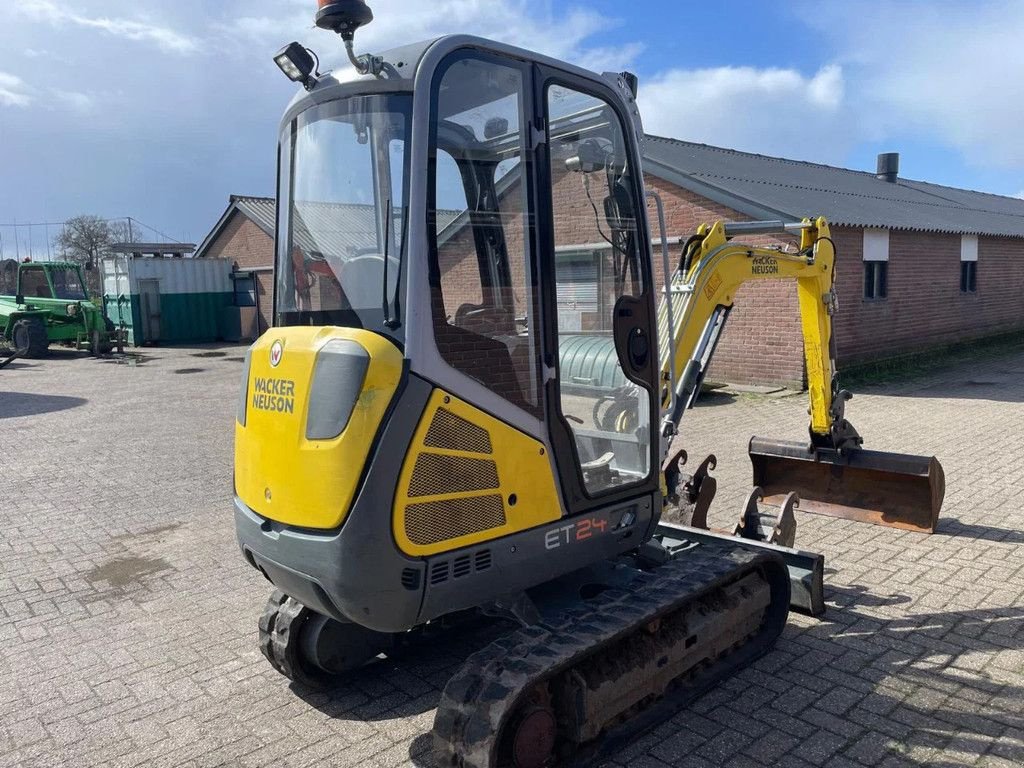 Minibagger типа Wacker Neuson ET 24 Graafmachine, Gebrauchtmaschine в Lunteren (Фотография 4)