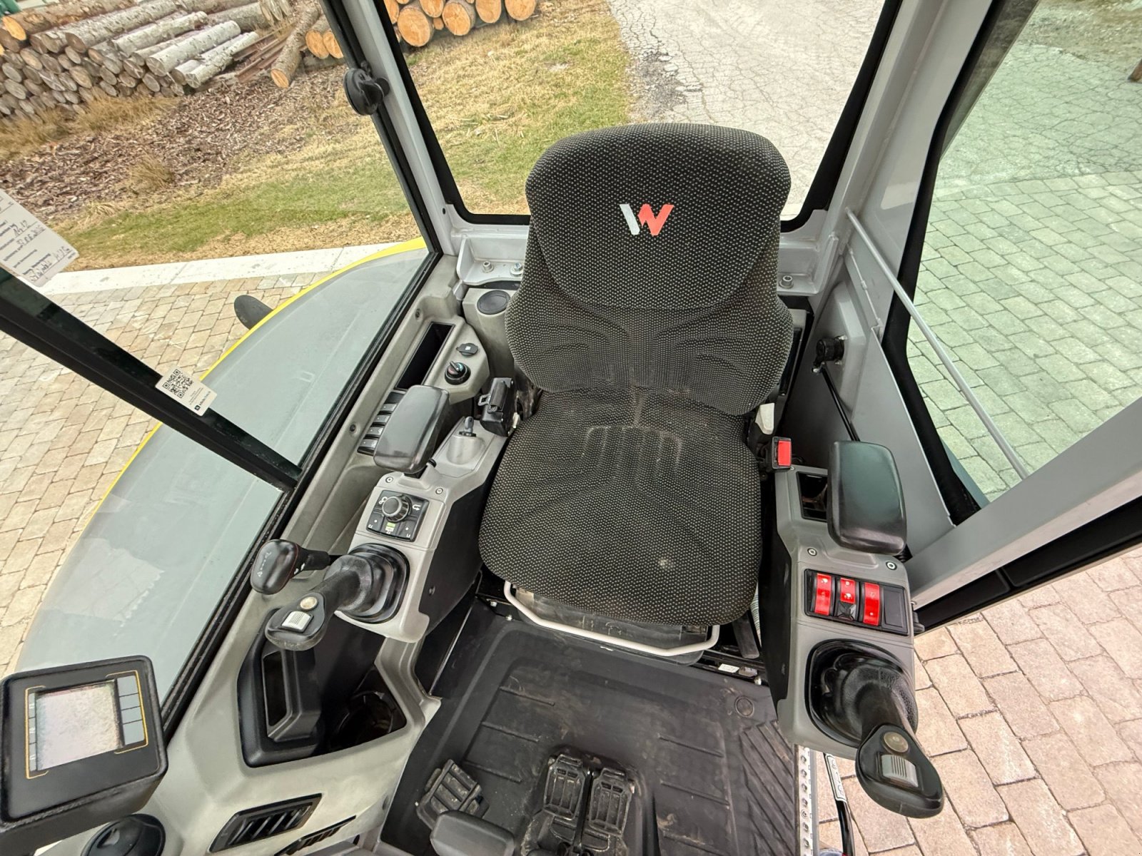Minibagger des Typs Wacker Neuson ET 35 mit Powertilt, Gebrauchtmaschine in Neureichenau (Bild 11)