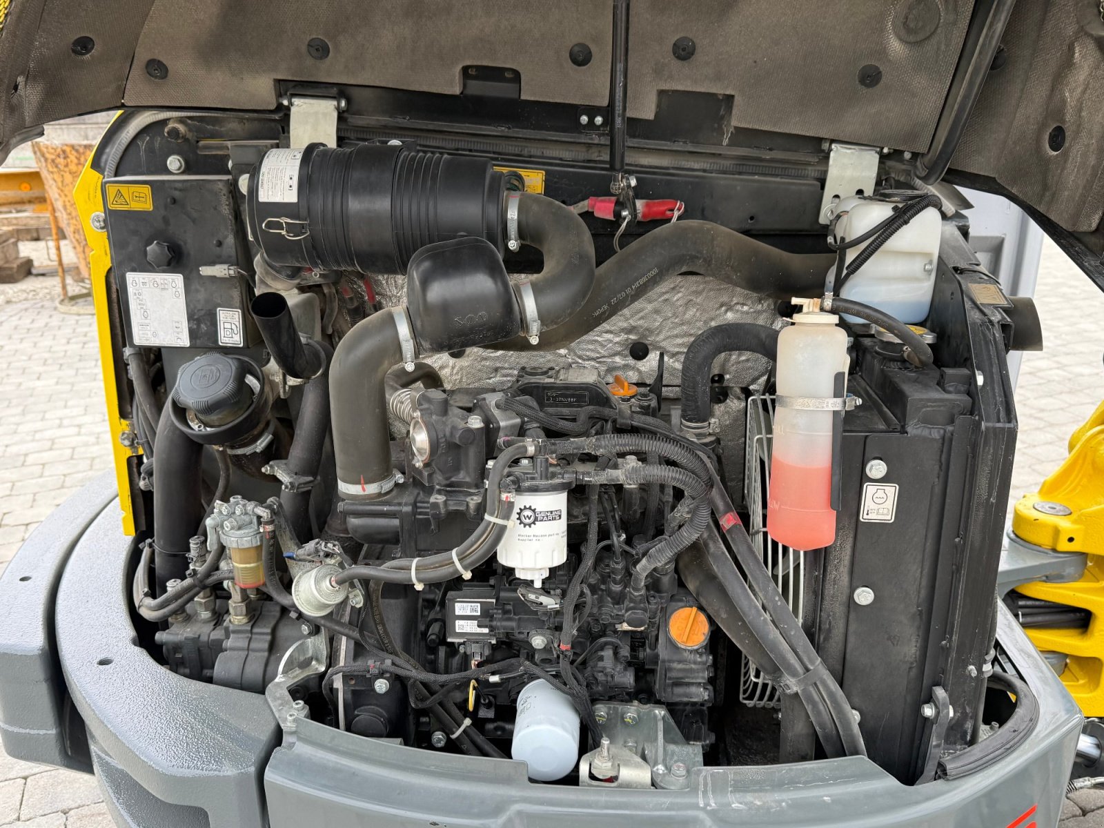 Minibagger des Typs Wacker Neuson ET 35 mit Powertilt, Gebrauchtmaschine in Neureichenau (Bild 17)