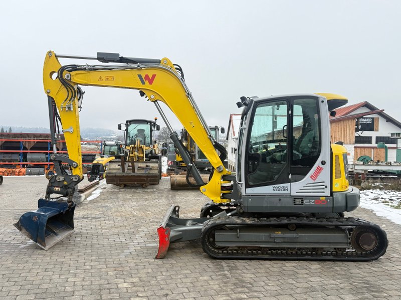 Minibagger типа Wacker Neuson EZ 80 mit Powertilt, Gebrauchtmaschine в Neureichenau (Фотография 1)