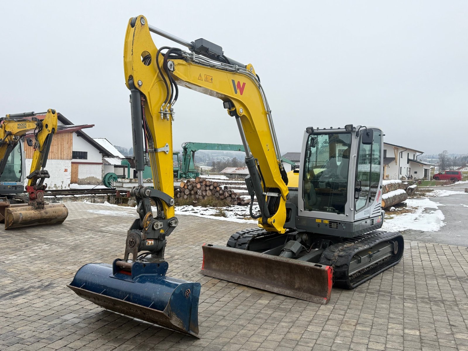 Minibagger от тип Wacker Neuson EZ 80 mit Powertilt, Gebrauchtmaschine в Neureichenau (Снимка 2)