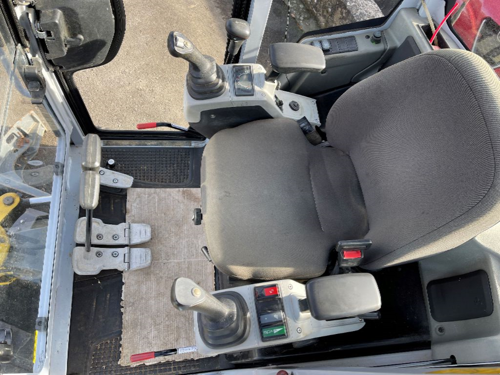 Minibagger του τύπου Wacker Neuson Wacker neuson et 18VDS, Gebrauchtmaschine σε Noerdange (Φωτογραφία 7)