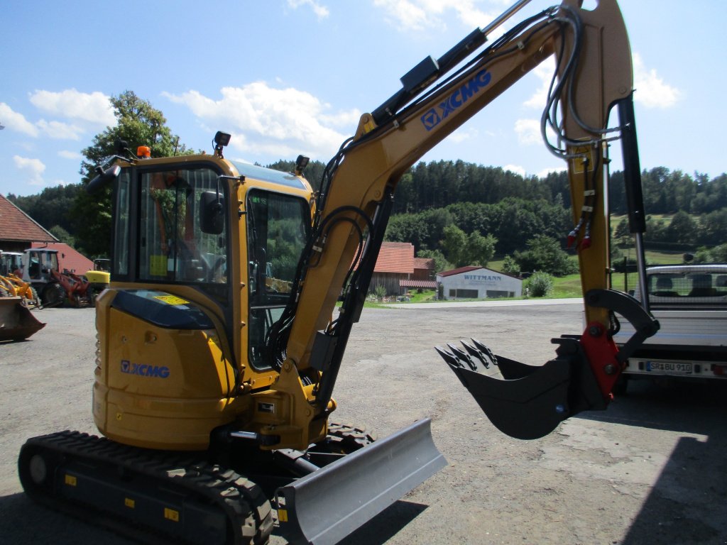 Minibagger des Typs XCMG Minibagger XE 35E Neumaschine, Neumaschine in Haselbach (Bild 12)