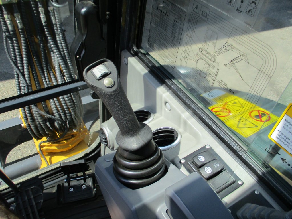 Minibagger a típus XCMG Minibagger XE 35E Neumaschine, Neumaschine ekkor: Haselbach (Kép 21)