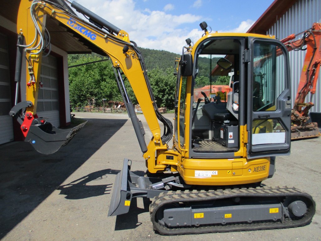 Minibagger del tipo XCMG Minibagger XE 35E Neumaschine, Neumaschine en Haselbach (Imagen 1)