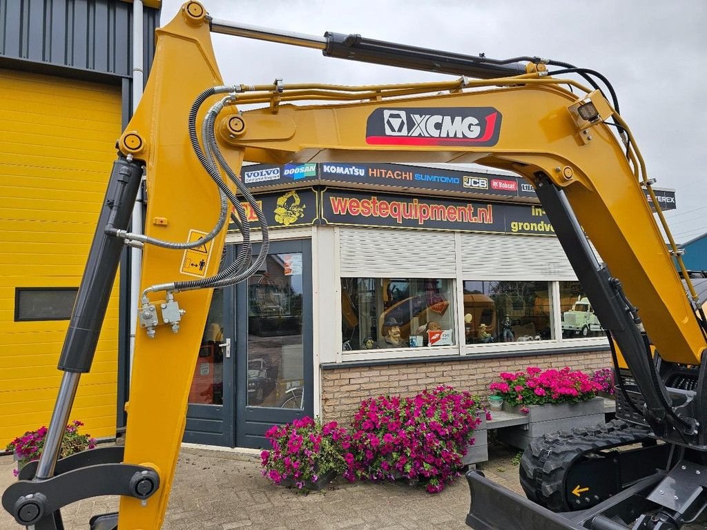 Minibagger del tipo XCMG XE60GA, Neumaschine en Krabbendijke (Imagen 9)