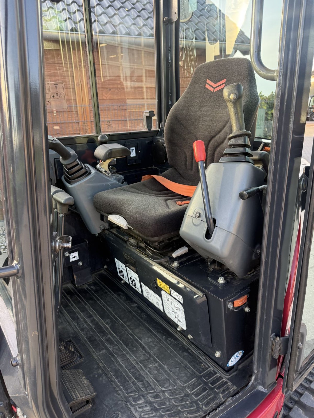 Minibagger del tipo Yanmar 23-6, Gebrauchtmaschine en Wadenoijen (Imagen 4)