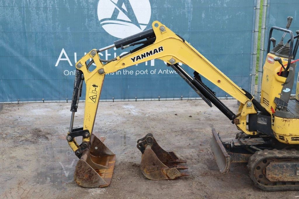 Minibagger от тип Yanmar SV08-1A(S), Gebrauchtmaschine в Antwerpen (Снимка 11)