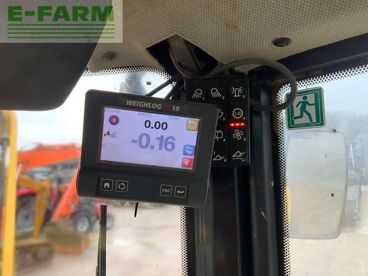 Minibagger типа Yanmar v120 wheeled loading shovel (st25672), Gebrauchtmaschine в SHAFTESBURY (Фотография 16)