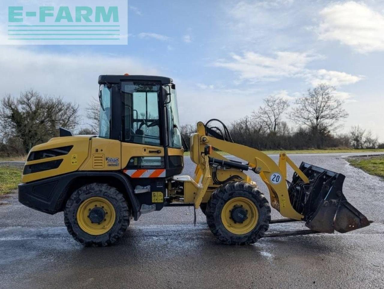 Minibagger του τύπου Yanmar v70s, Gebrauchtmaschine σε LHOMMAIZE (Φωτογραφία 8)