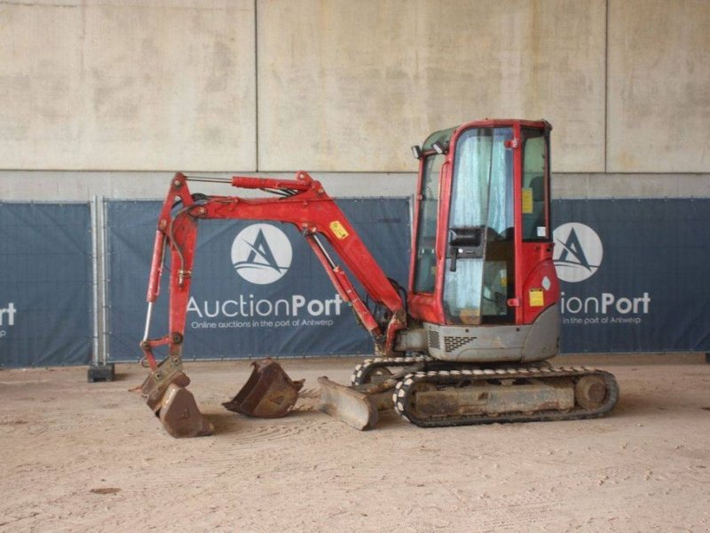 Minibagger du type Yanmar VIO 20-3, Gebrauchtmaschine en Antwerpen (Photo 1)